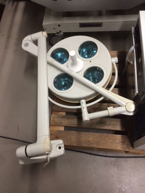 OP-Lampe (Wandmontage)