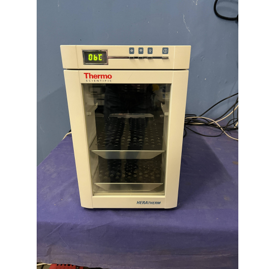 THERMO SCIENTIFIC Heratherm IMC 18