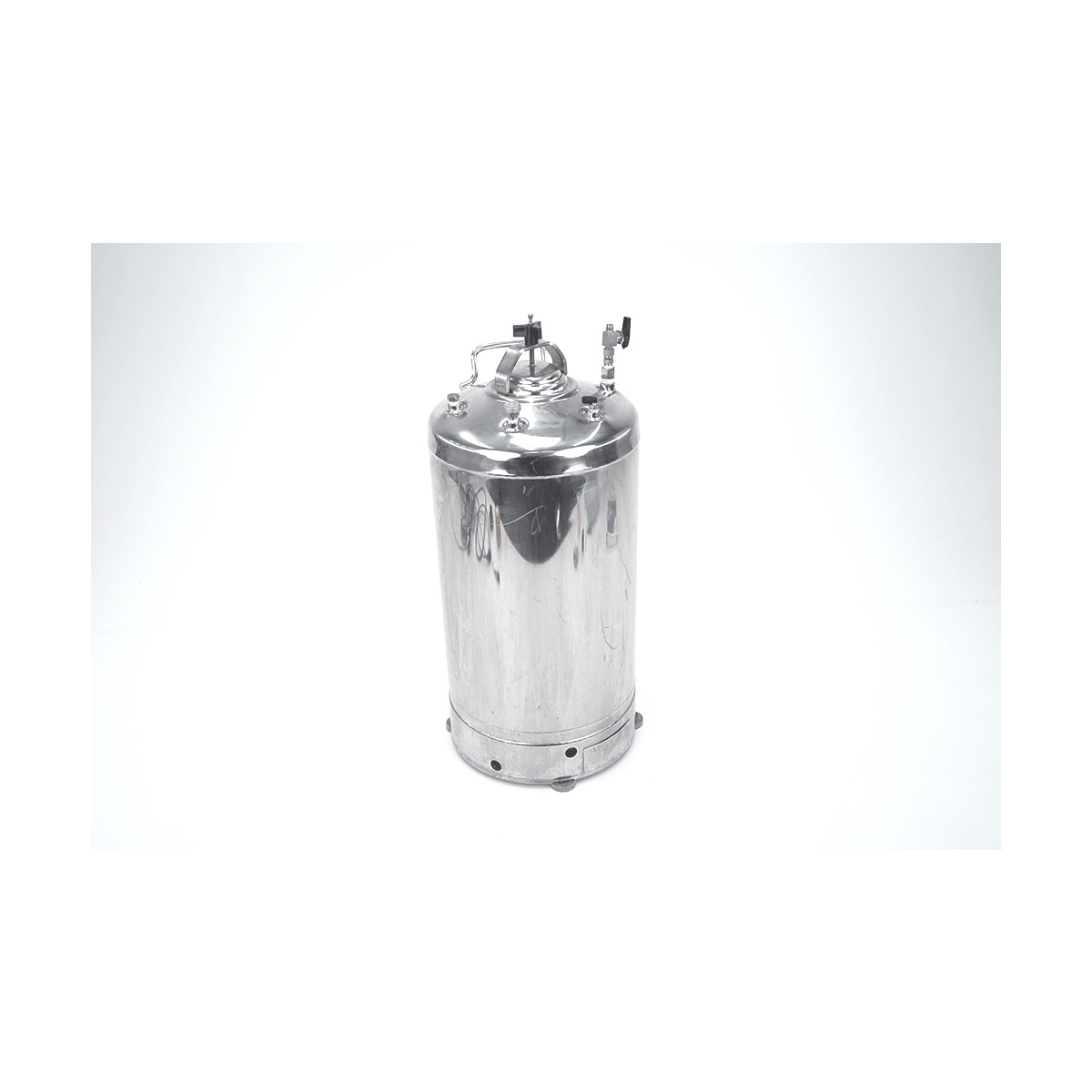 Vacuum Container 130 PSI, 476,00 €