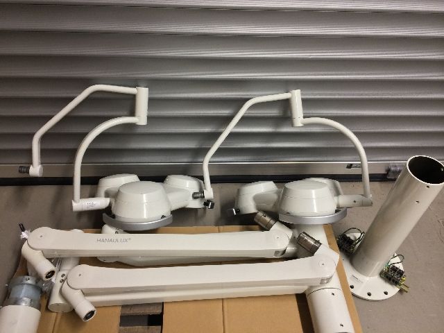 OP-Lampe (Deckenmontage)