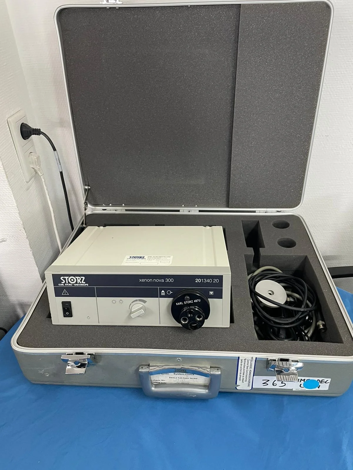 Gebraucht – Gut KARL STORZ xenon nova 300 201340 20