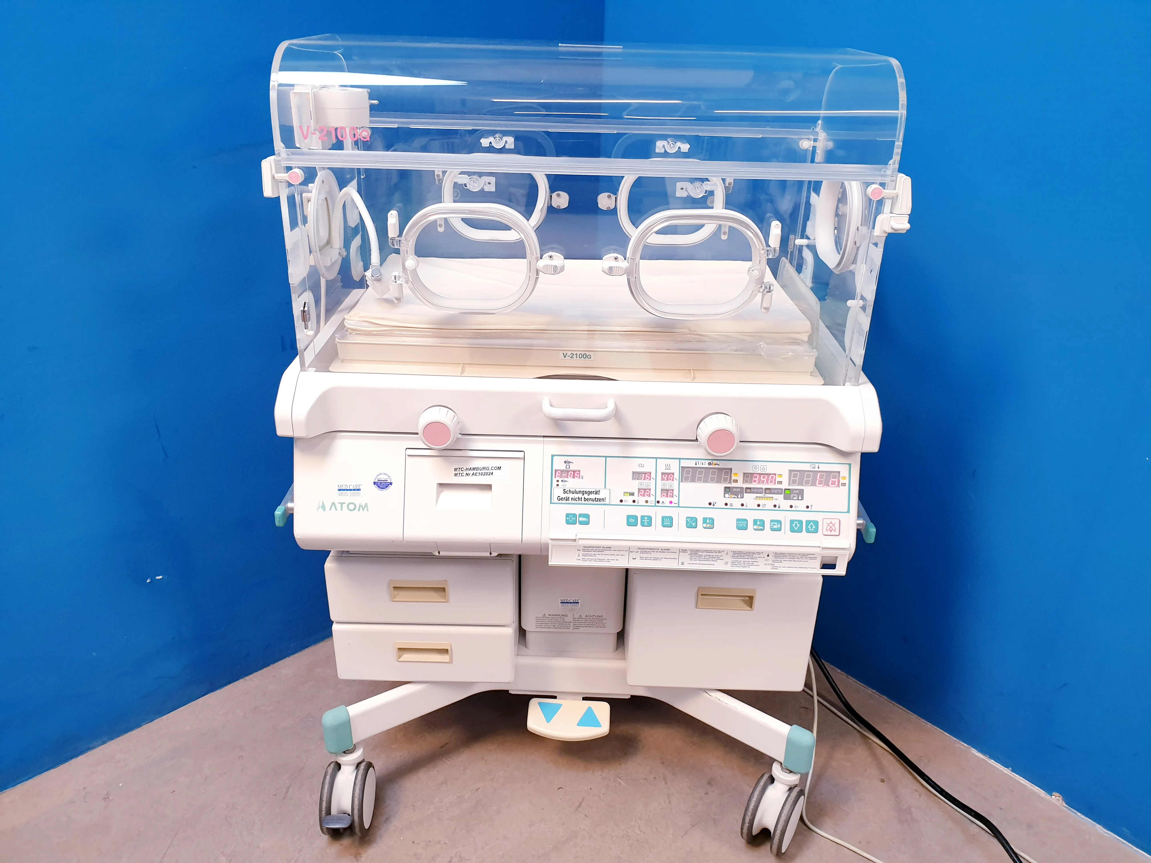 Gebraucht ATOM V-2100G1