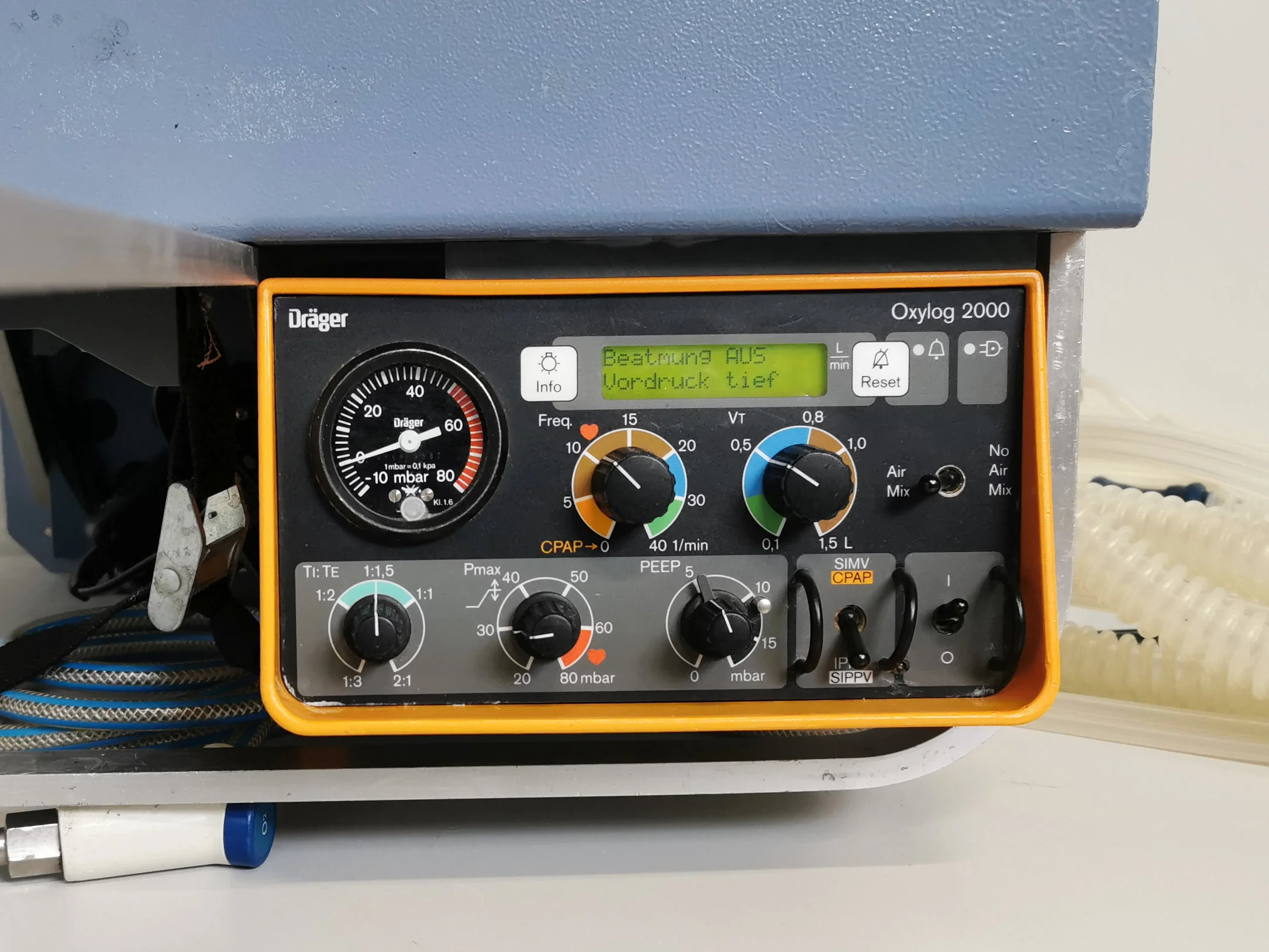 Gebraucht – Gut DRAGER Oxylog 2000