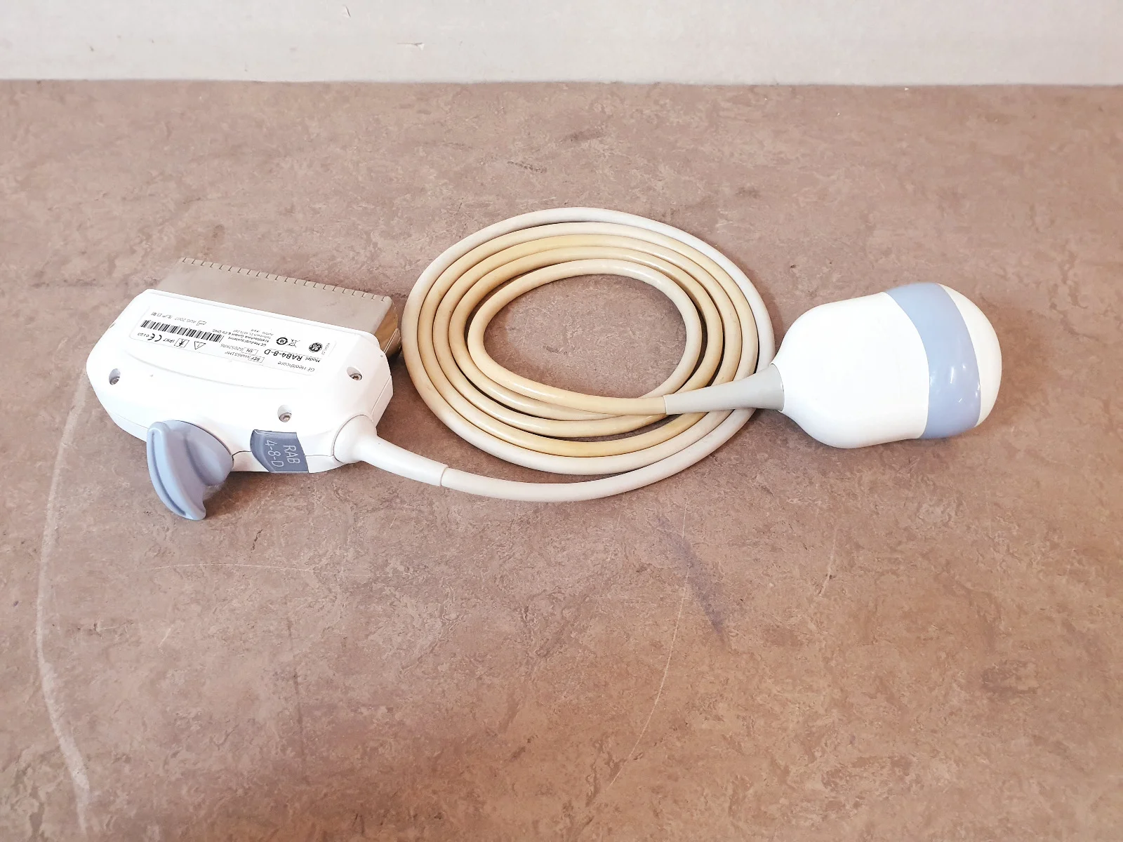 Gebraucht – Sehr Gut GE RAB4-8-D