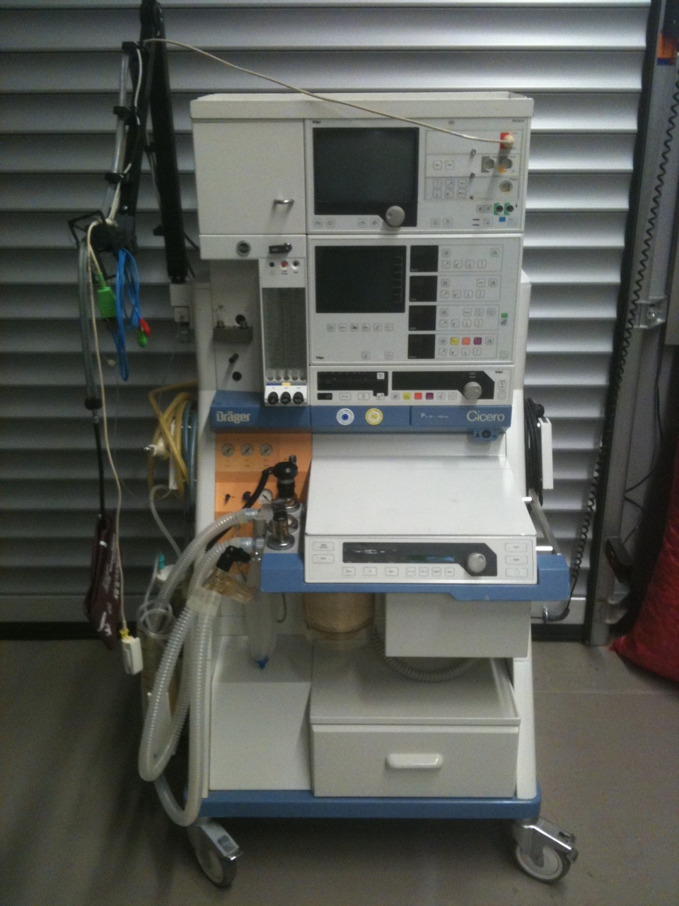 Narkosebeatmungsgerät