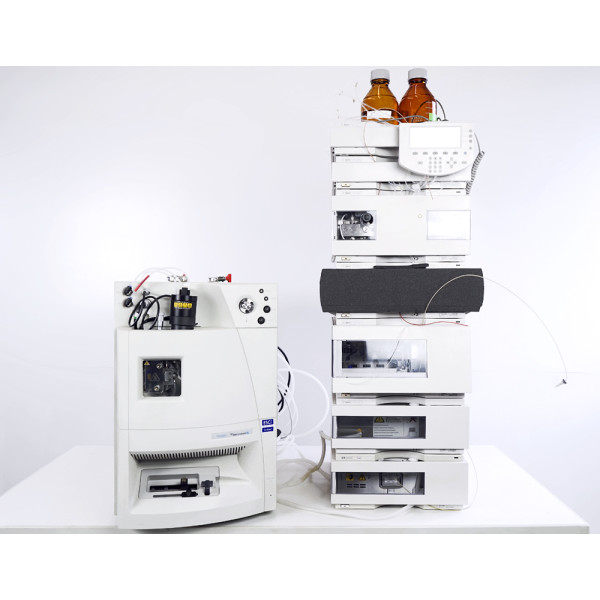 Agilent 1100 HPLC System Cap Pump VWD + Waters Micromass ZQ, 11.900,00 €