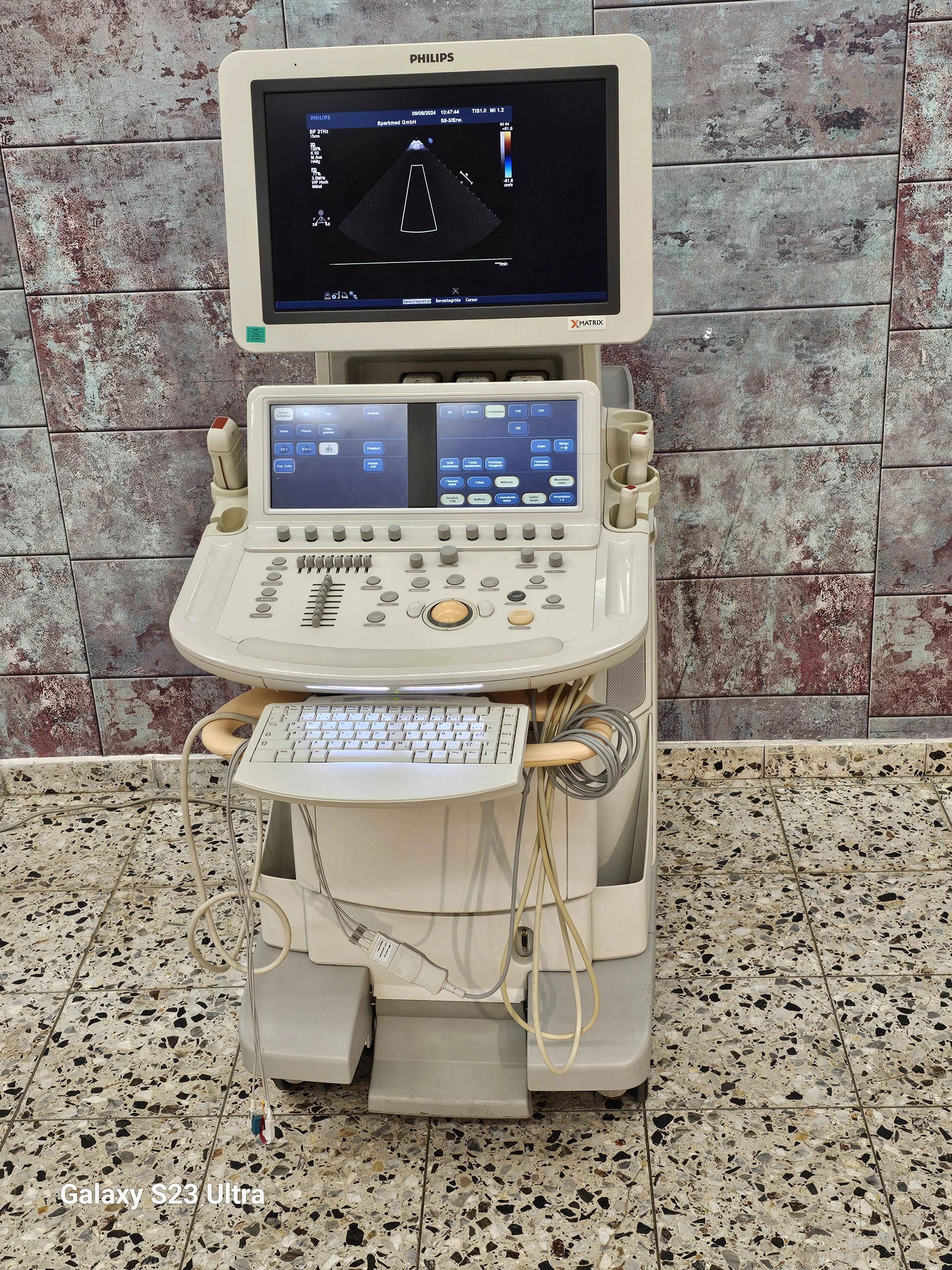 Gebraucht 2011 PHILIPS iE33 xMATRIX