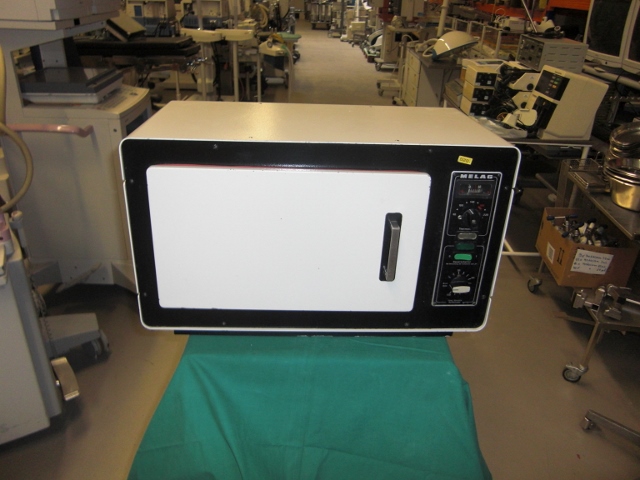 Wärmeschrank/Heissluftsteri