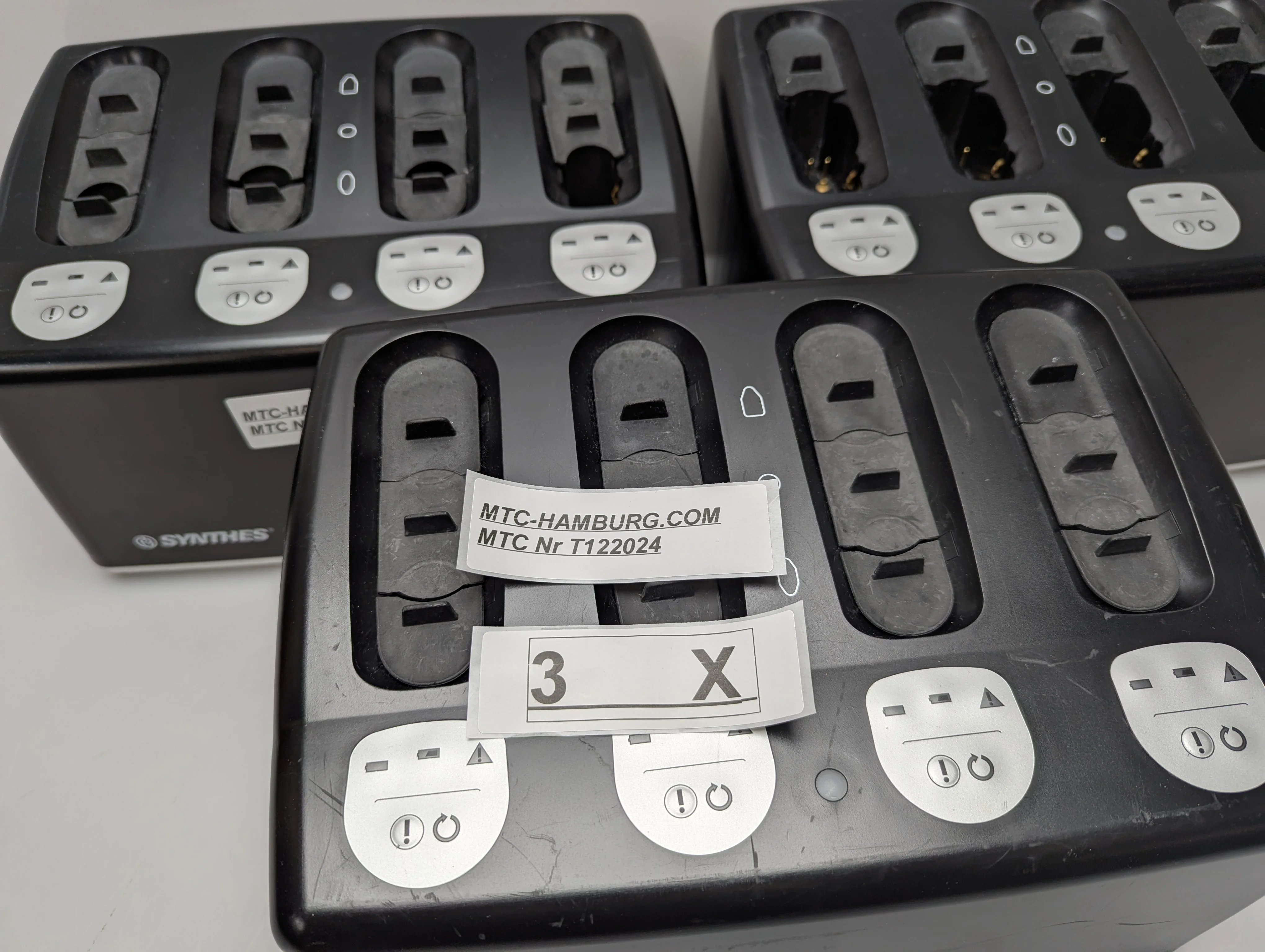 Gebraucht – Sehr Gut SYNTHES Universal Battery Charger II