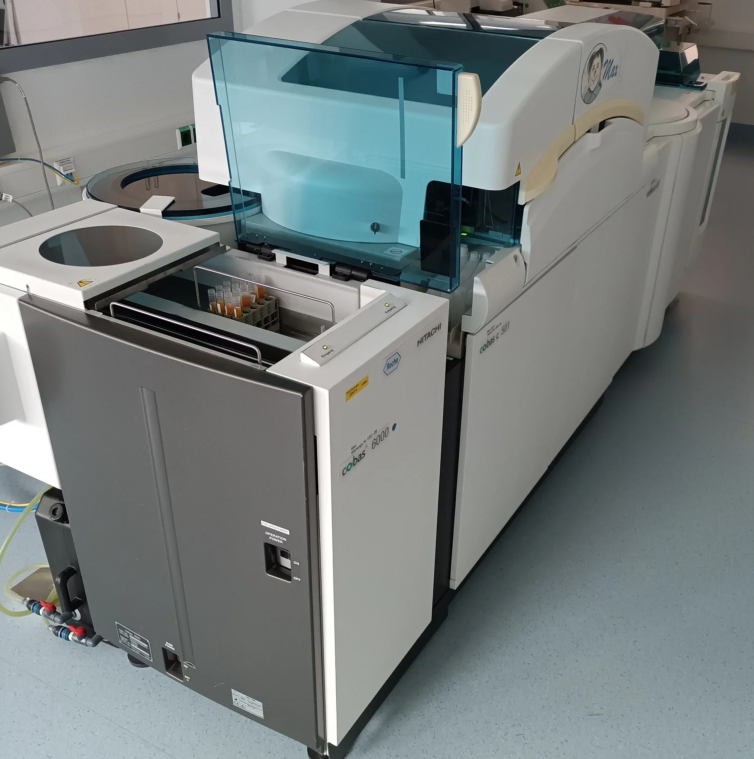 Gebraucht – Sehr Gut ROCHE Cobas 6000