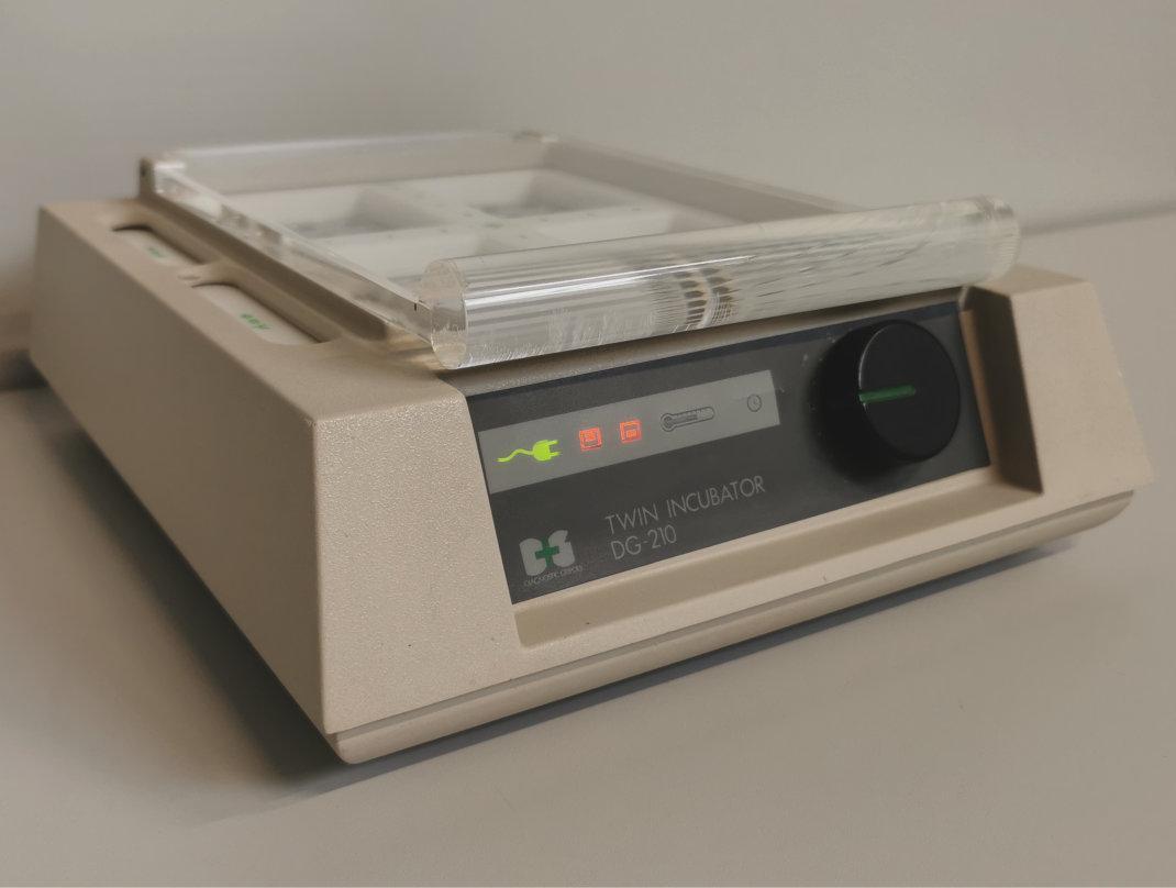 Gebraucht – Gut GRIFOLS DG-210