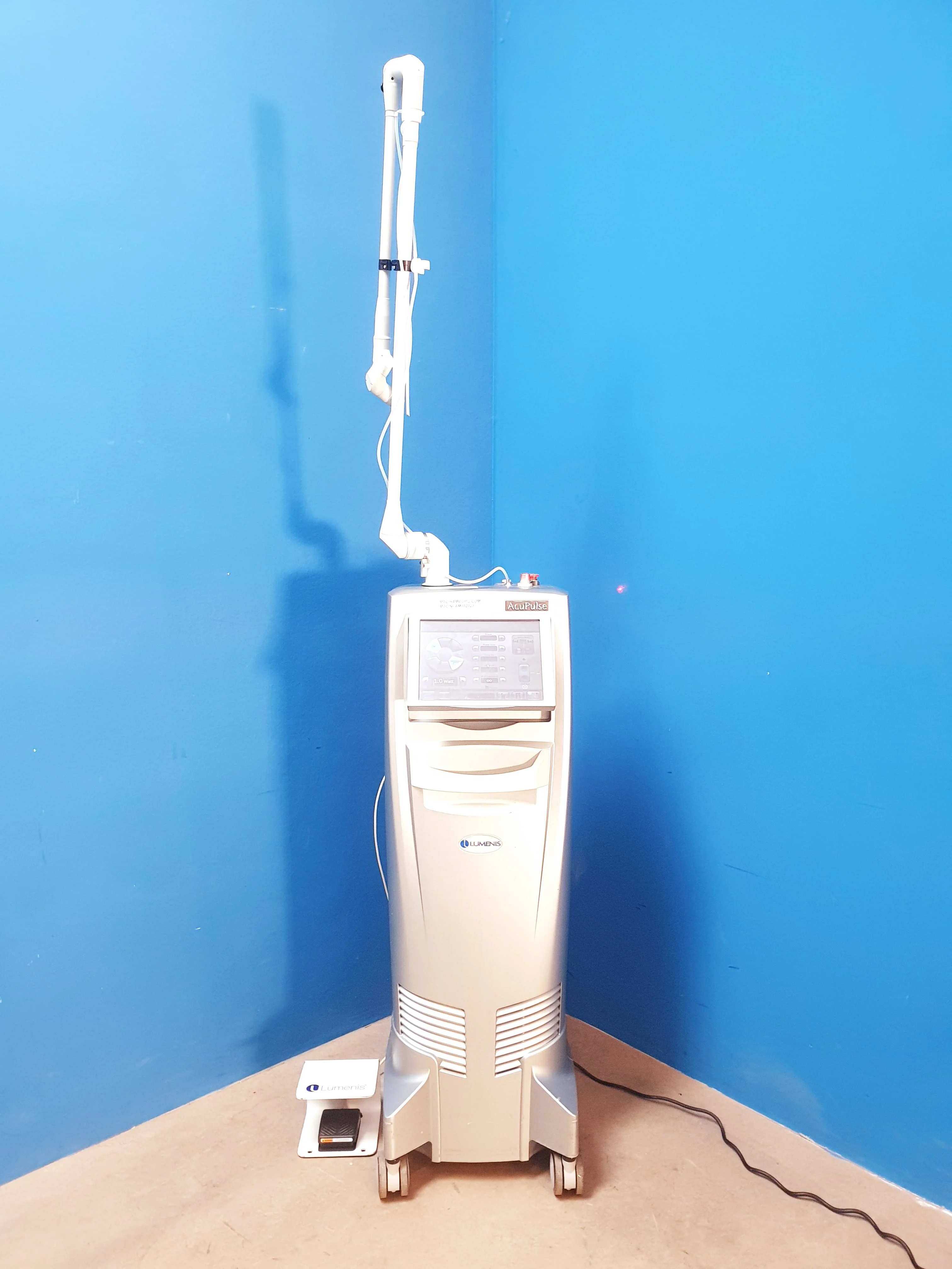 Gebraucht 2011 LUMENIS AcuPulse