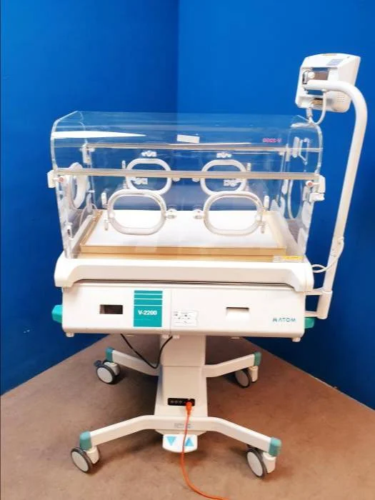 Gebraucht – Sehr Gut ATOM V-2200