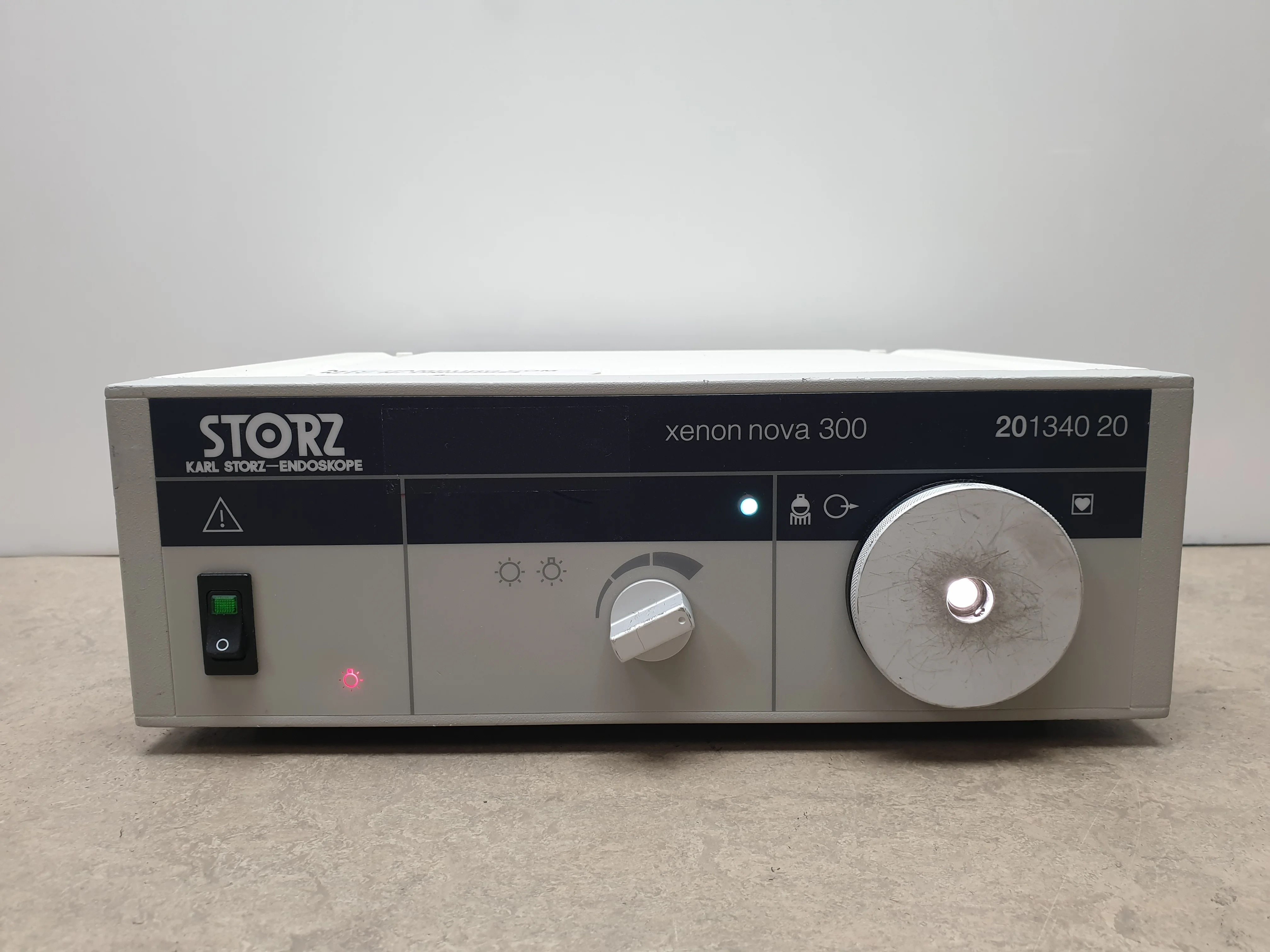 Gebraucht – Sehr Gut KARL STORZ xenon nova 300 201340 20