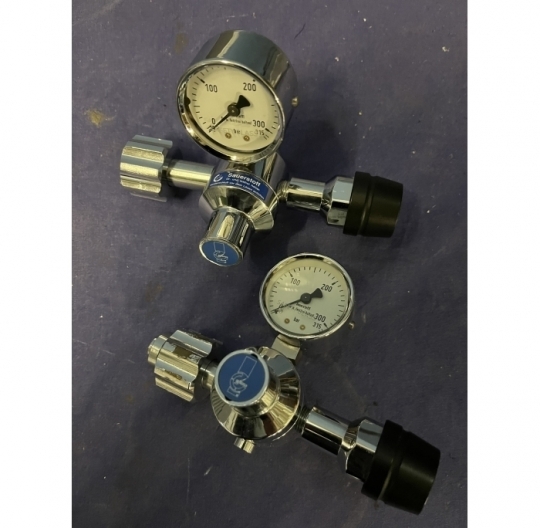 NN O2 Druckminderer / pressure reducer