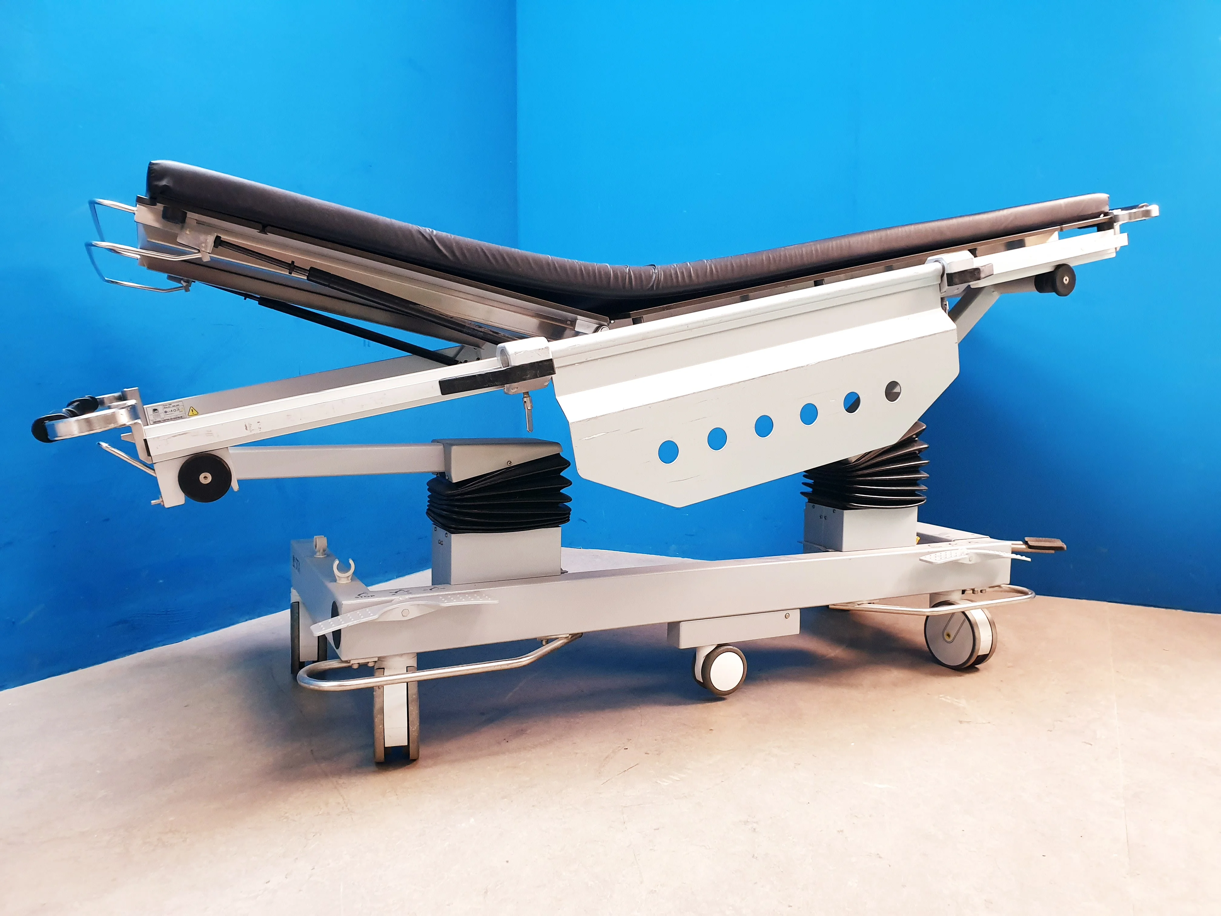 Gebraucht – Sehr Gut SCHMITZ STX 280