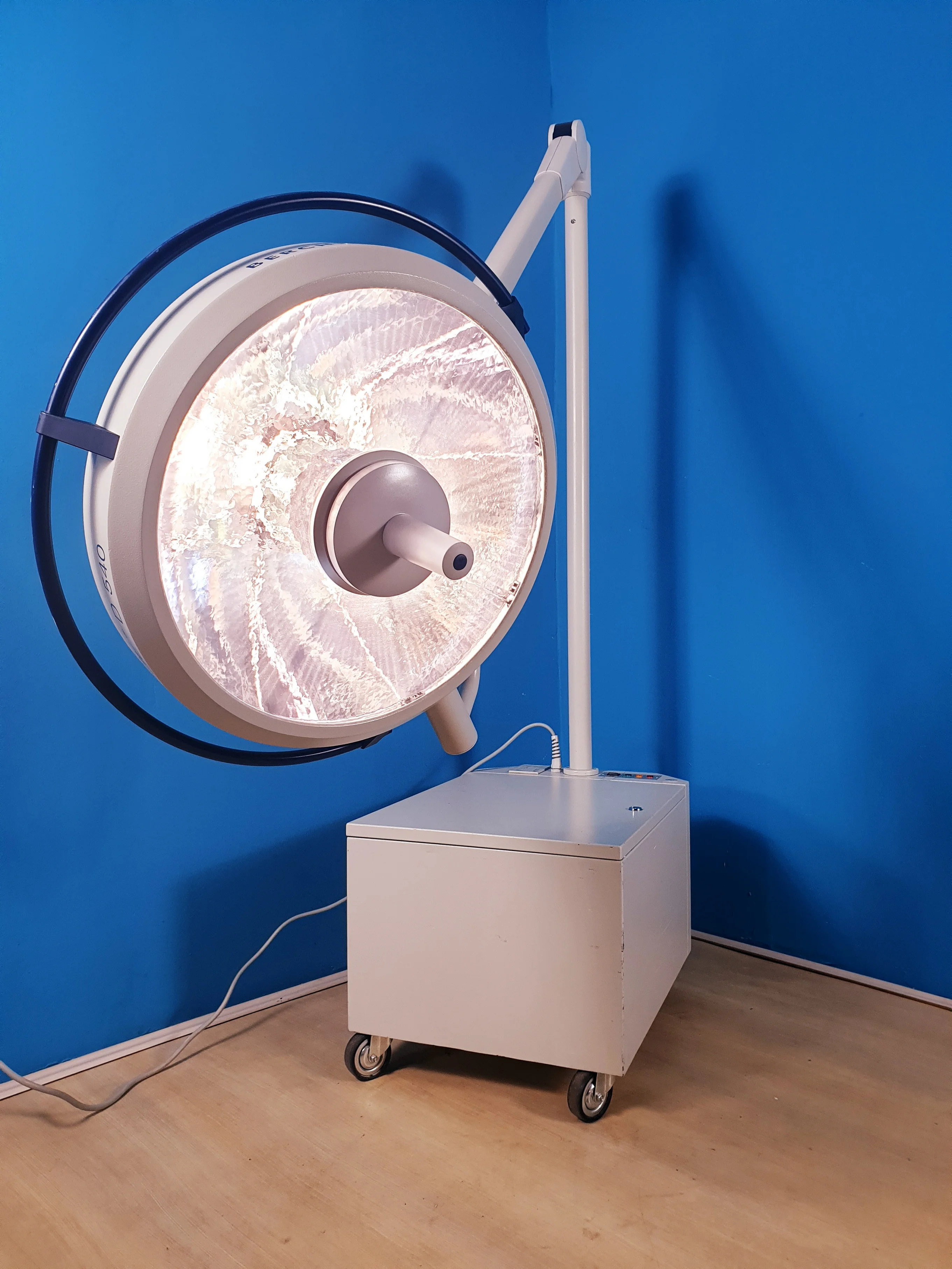 Gebraucht – Sehr Gut BERCHTOLD Chromophare D 540