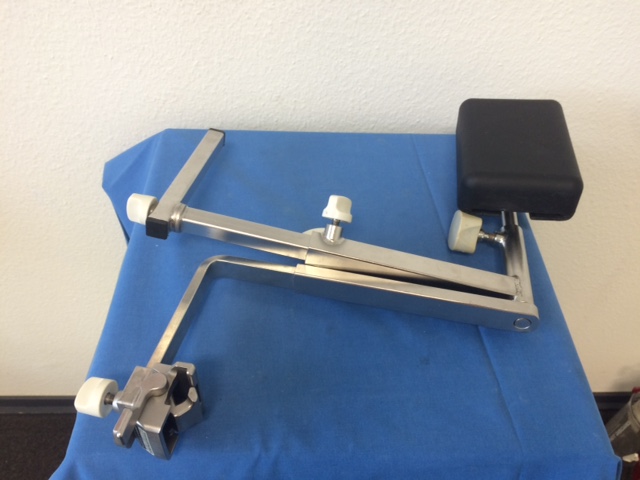 Lagerungsstütze mit Befestigungsklobe