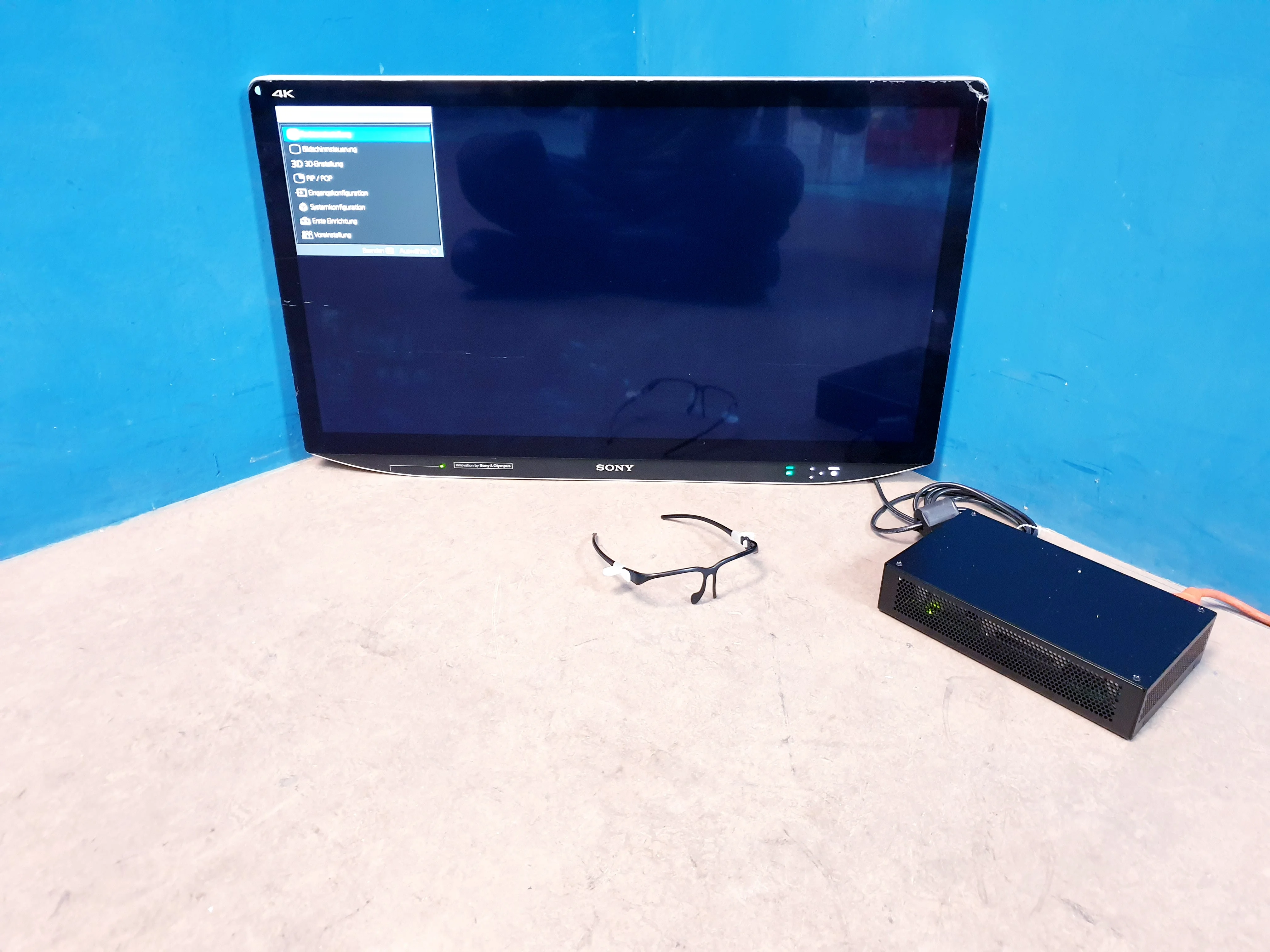 Gebraucht – Sehr Gut SONY LMD-X310ST