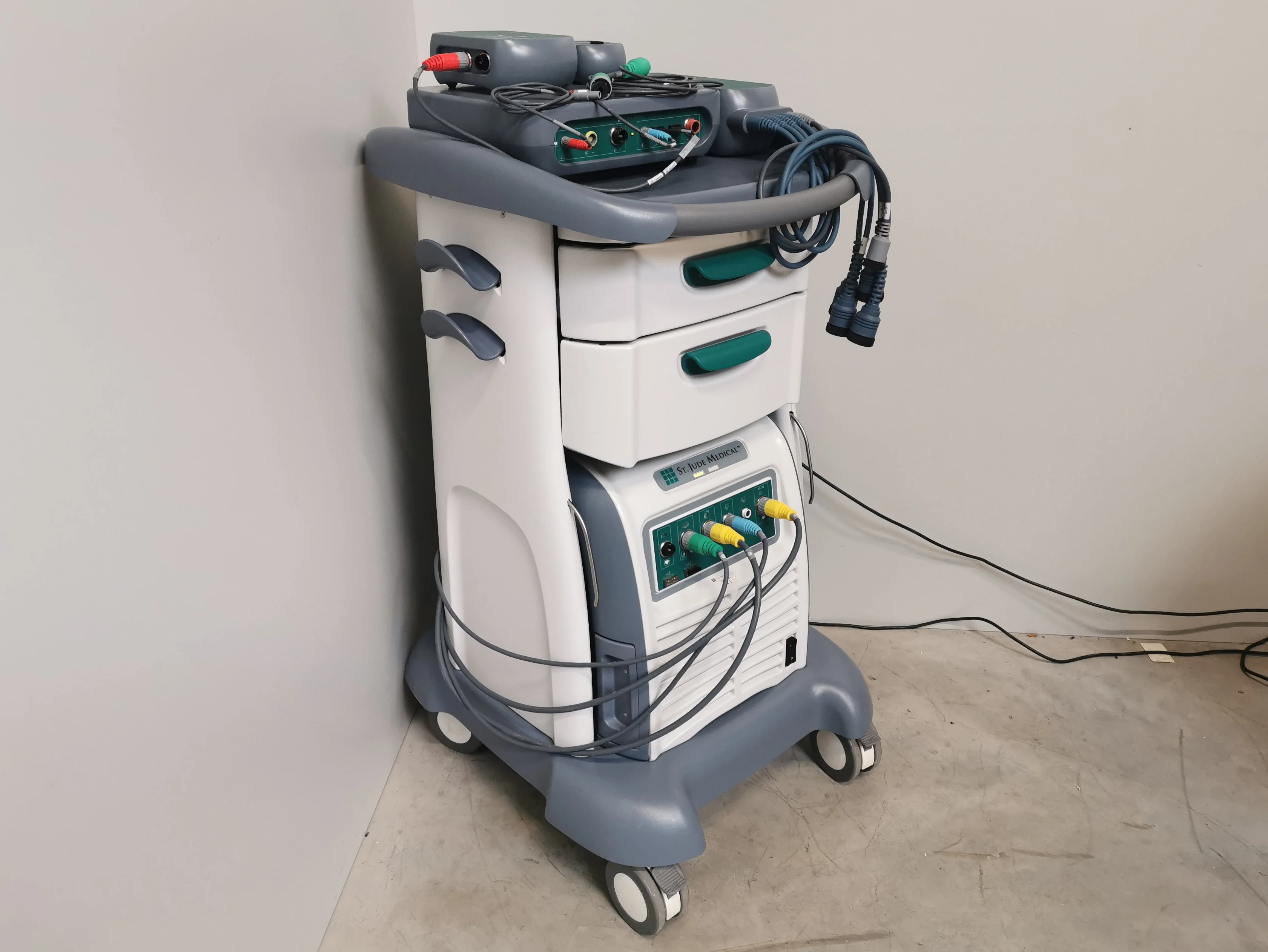 Gebraucht – Gut ST. JUDE MEDICAL EnSite Velocity EE3000