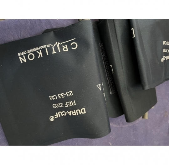 CRITIKON Dura-Cuf REF 2203