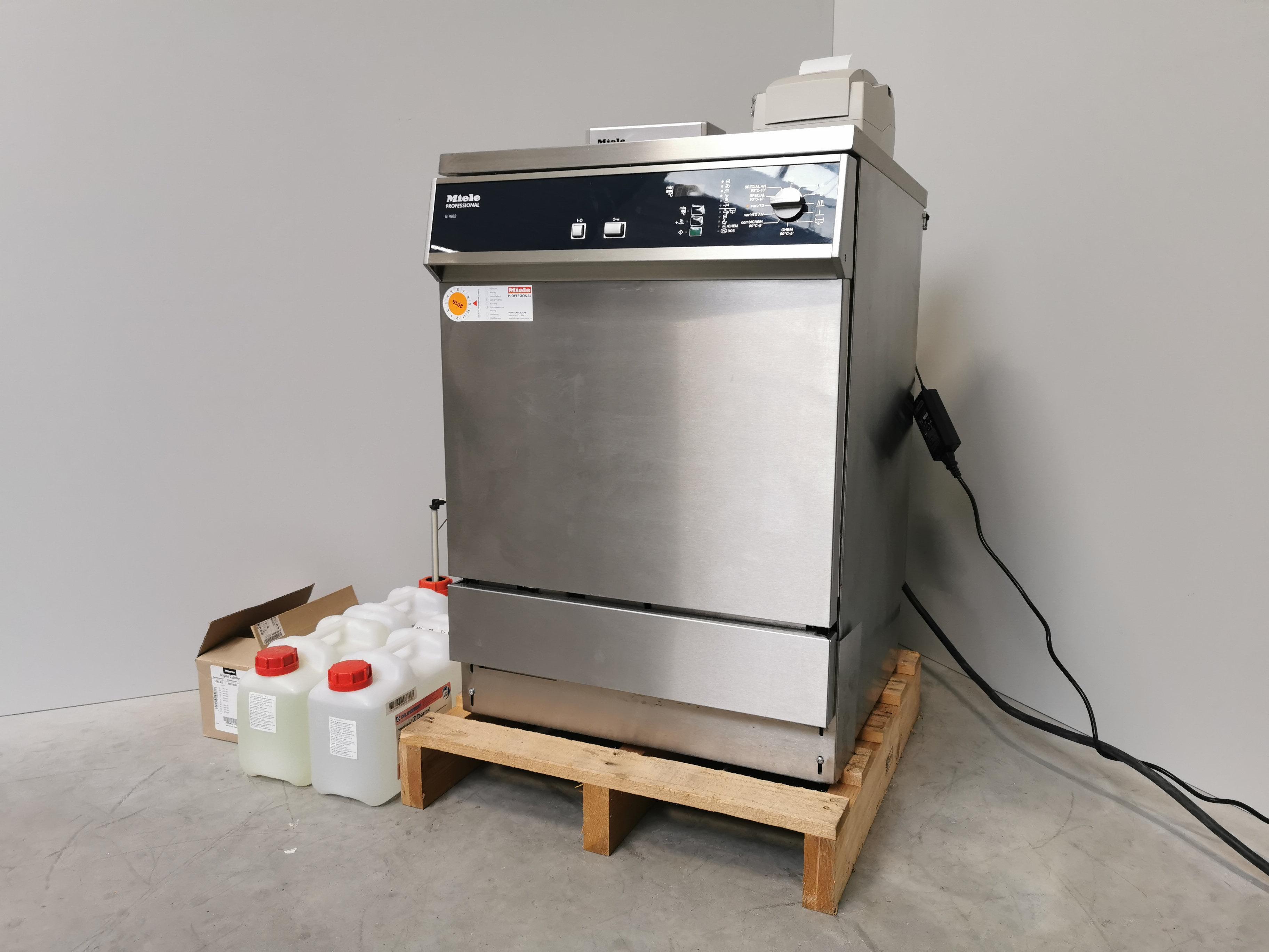 Gebraucht – Gut MIELE G 7882