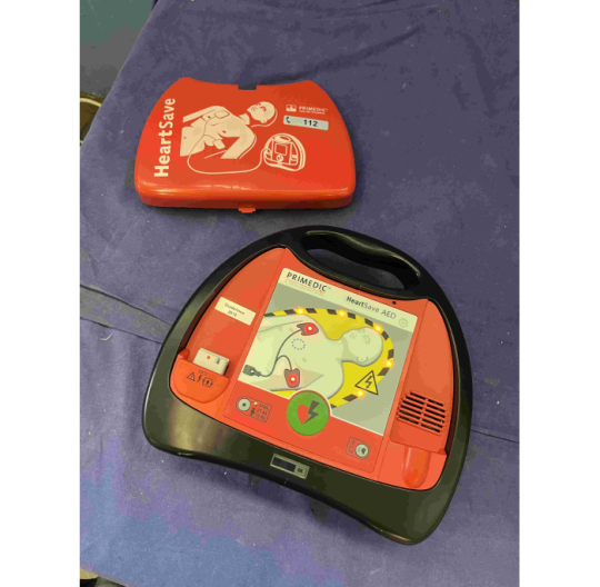 PRIMEDIC HeartSave AED