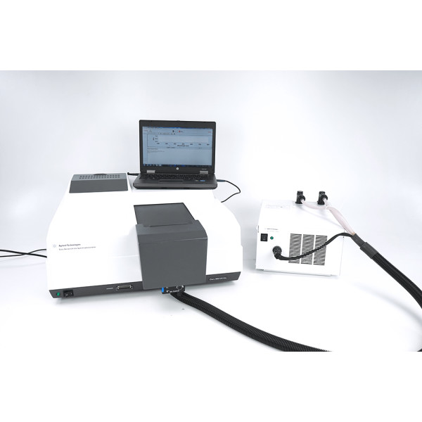 Agilent Cary 300 UV/Vis Research Spectrophotometer 6x6 Cell Peltier H, 9.520,00 €