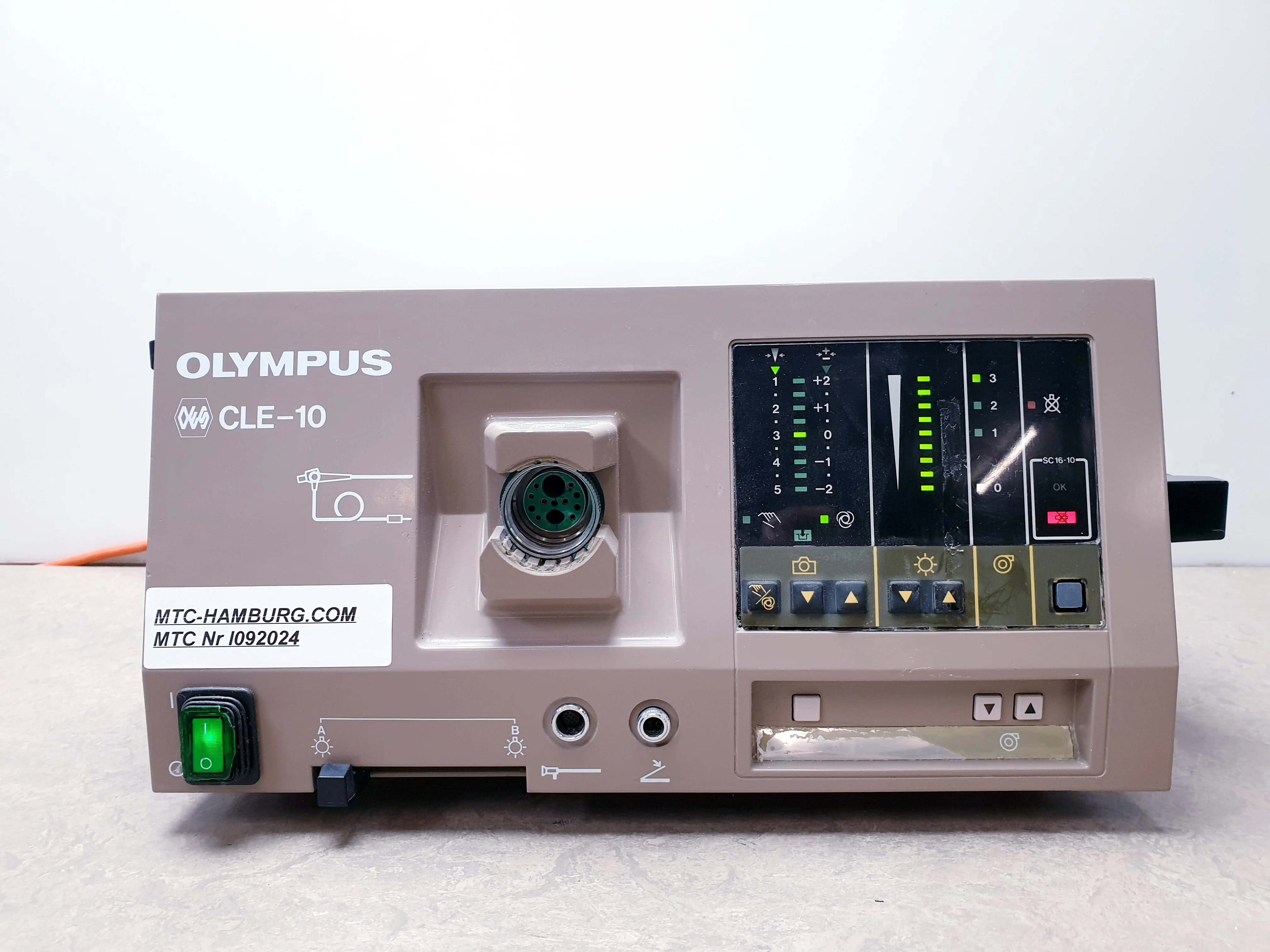 Gebraucht – Wie Neu OLYMPUS CLE-10
