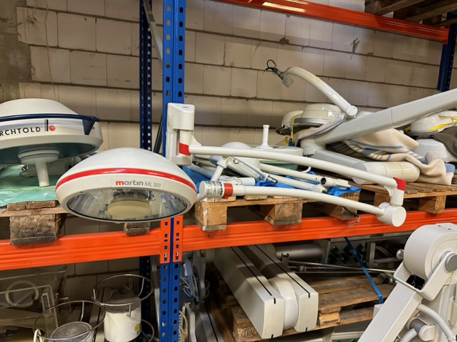 OP-Lampe/Untersuchungslampe (Wandmontage)